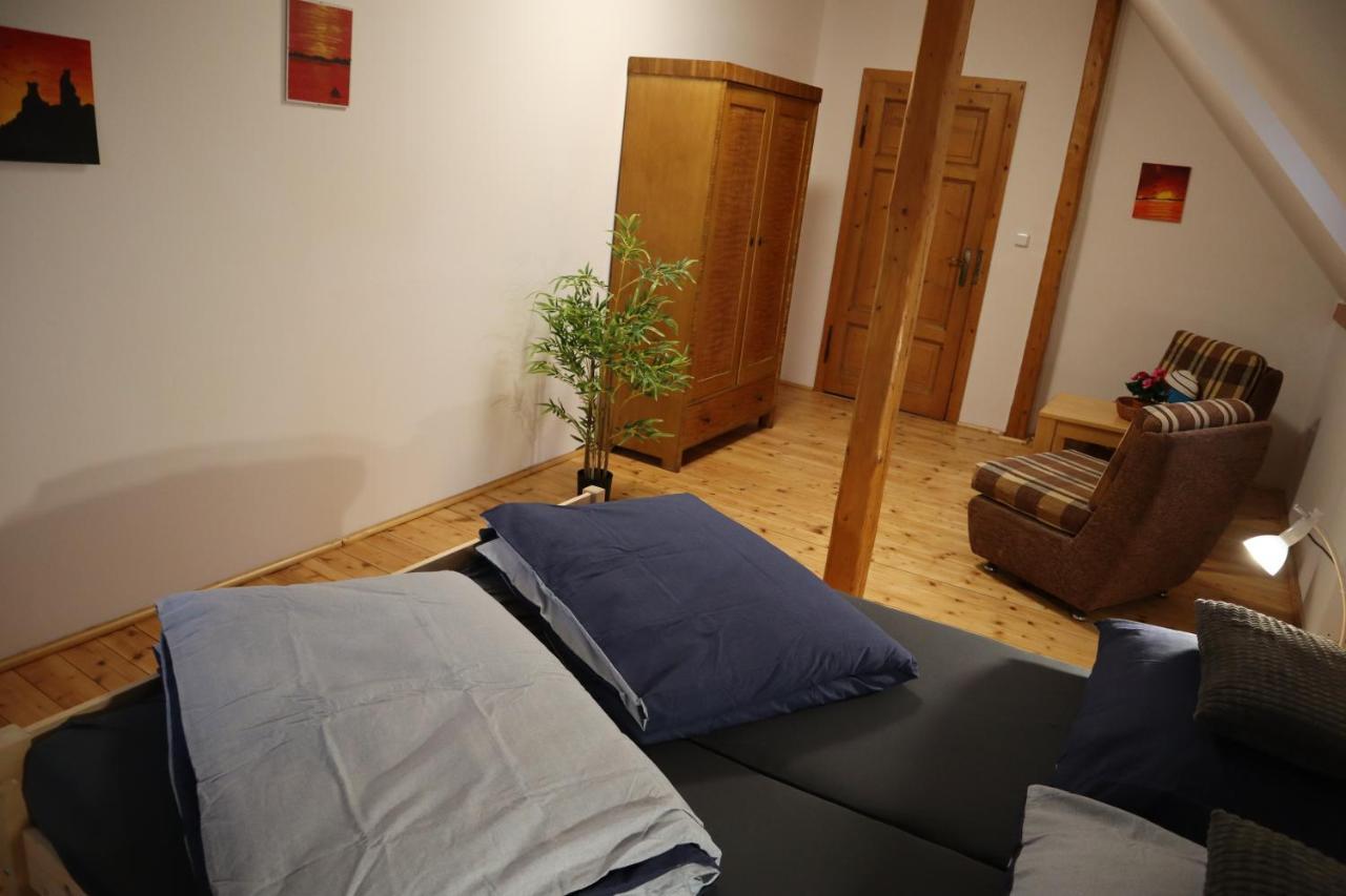Prazdninovy Dum Jirkov Villa Zelezny Brod Dış mekan fotoğraf